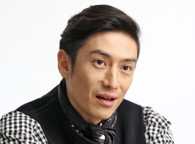 伊勢谷友介 映画と で世の中を変える モデルで稼ぎ 芸大大学院へ Nikkei Style