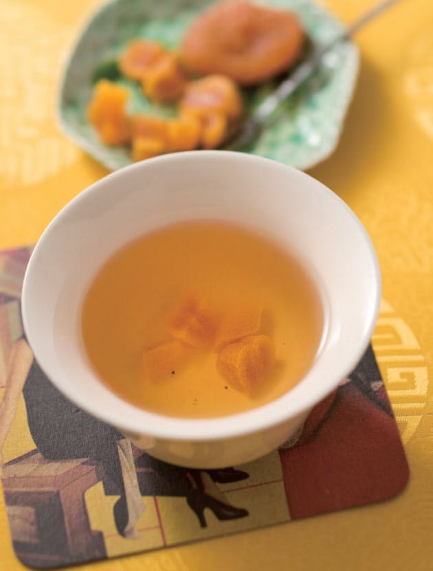 香りでリラックス ダイエット効果も 烏龍茶の飲み方 Nikkei Style 香りでリラックス ダイエット効果も 烏龍茶の飲み方 Nikkei Style