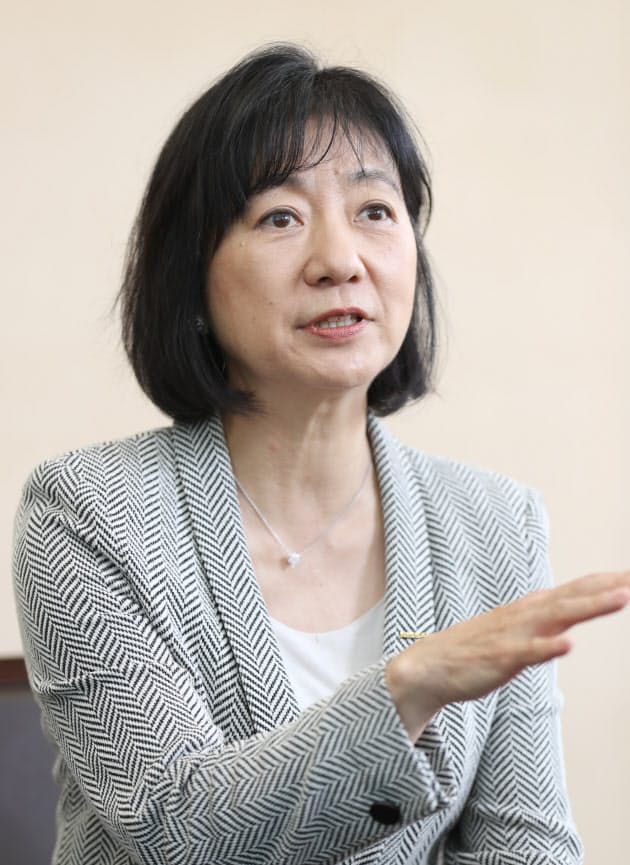 満点から赤点に 自由謳歌した慶応女子高 出世ナビ Nikkei Style