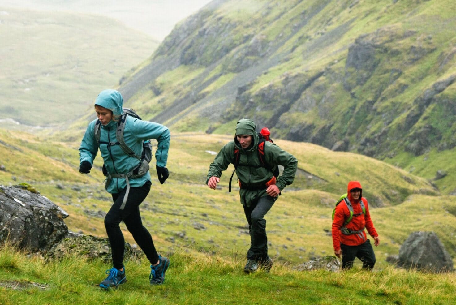 時短登山の決め手 ファストパッキング 広がる Nikkei Style 時短登山の決め手 ファストパッキング 広がる Nikkei Style