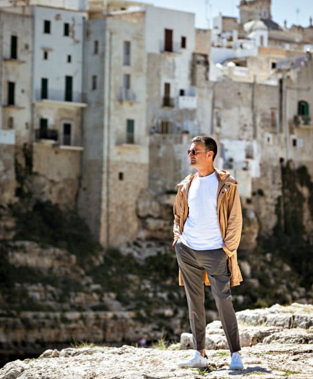 南イタリアの洒落者は 力を抜いて 白 を着る Nikkei Style
