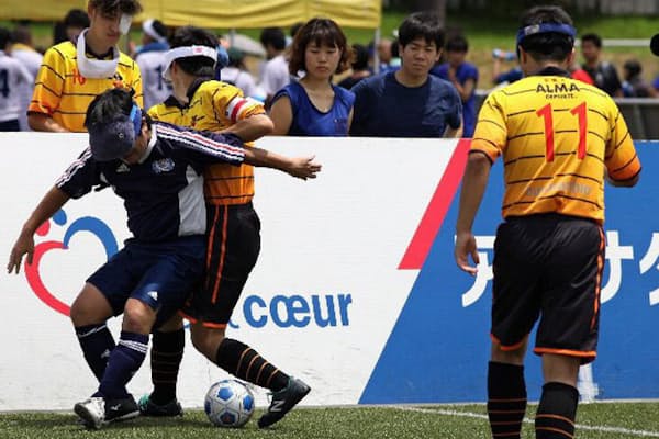 自立してこその普及 障害者サッカーが挑む新常識 Nikkei Style 自立してこその普及 障害者サッカーが挑む新常識 Nikkei Style