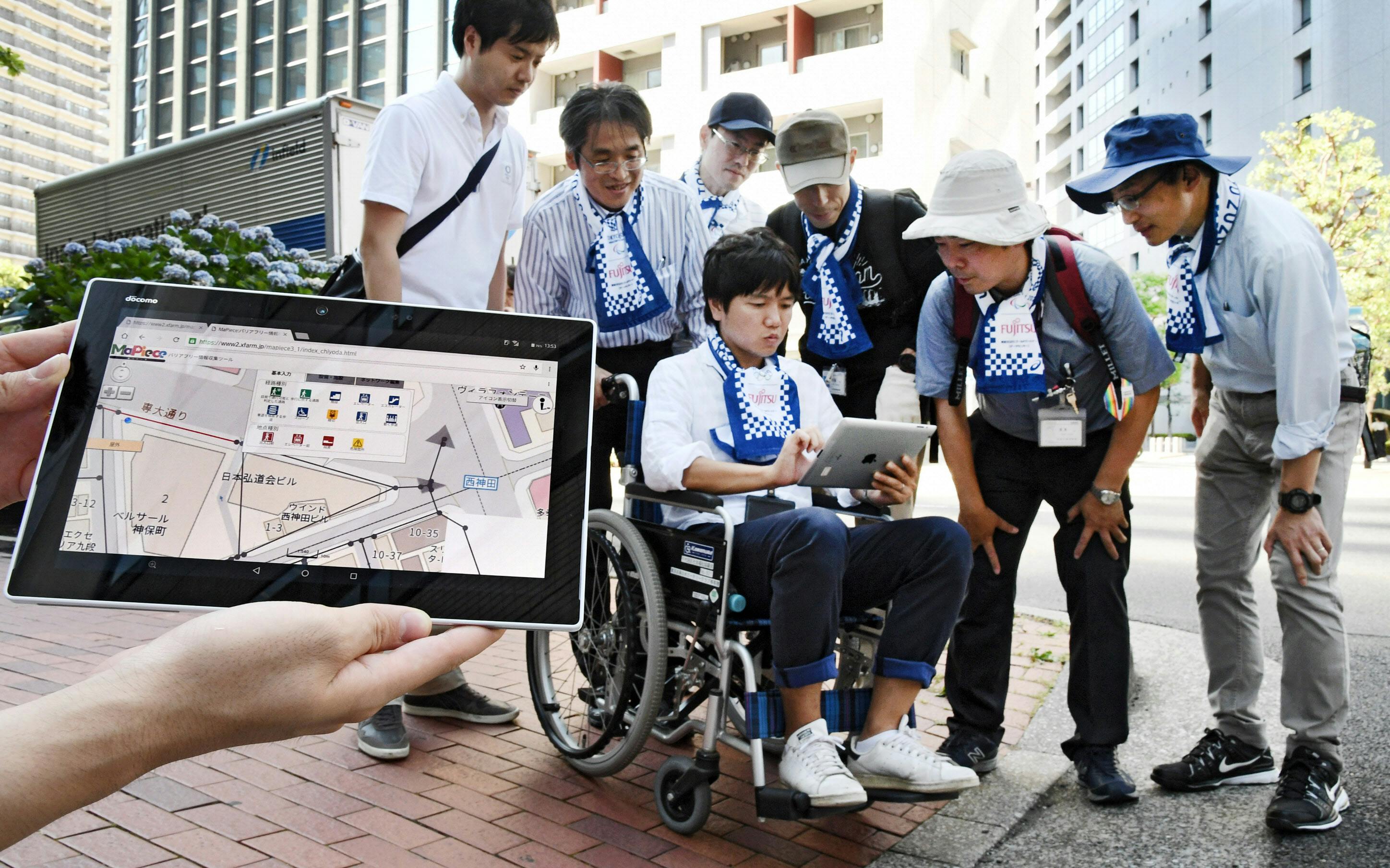 五輪の足元 段差や傾斜を 見える化 車いすも安心 Nikkei Style 五輪の足元 段差や傾斜を 見える化 車いすも安心 Nikkei Style