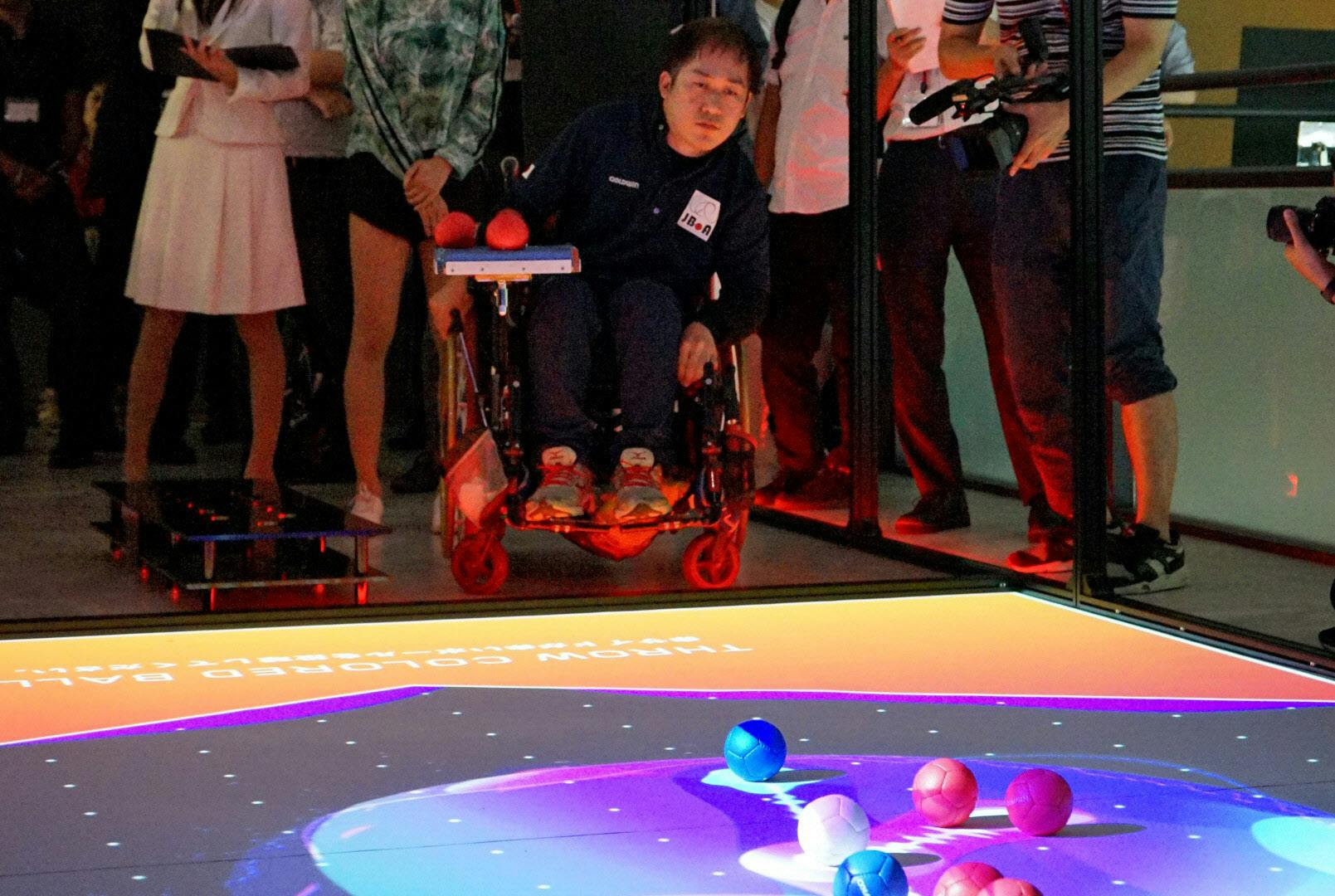 パラスポーツを ゲーム機 に 障害持つ起業家が開発 Nikkei Style パラスポーツを ゲーム機 に 障害持つ起業家が開発 Nikkei Style
