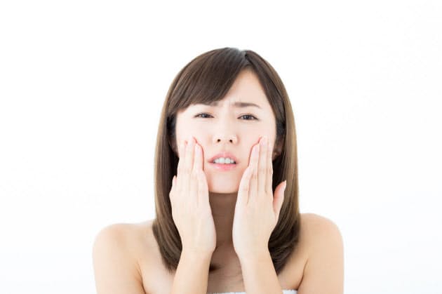 肌のシミ たるみで老け見え 原因は 糖化 かも Nikkei Style 肌のシミ たるみで老け見え 原因は 糖化 かも Nikkei Style