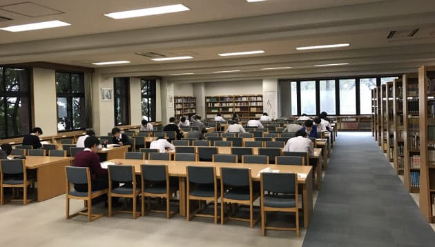 その気にさせる教育 東大に一番近い進学校 にジワリ 駒場東邦の その気にさせ Nikkei Style その気にさせる教育 東大に一番近い進学校 にジワリ 駒場東邦の その気にさせ Nikkei Style