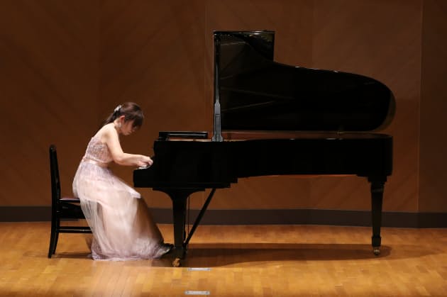 ファッショントレンド トップ100 日本 女性 ピアニスト ファッショントレンド トップ100 日本 女性 ピアニスト