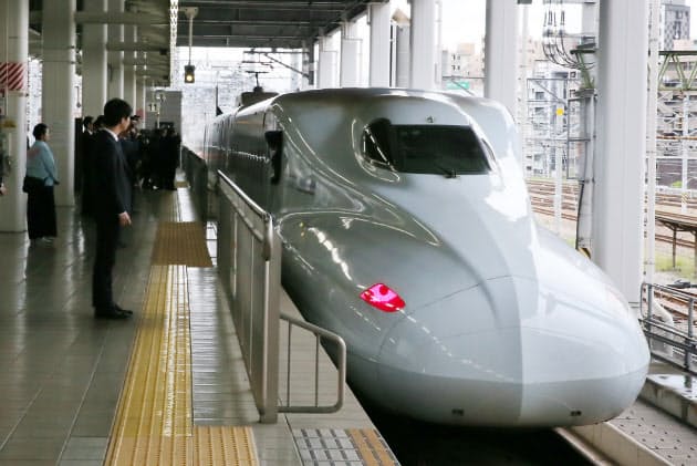 熊本地震の試練 九州新幹線復旧で 絆 実感 成功の陰に笑いあり 14 Nikkei Style