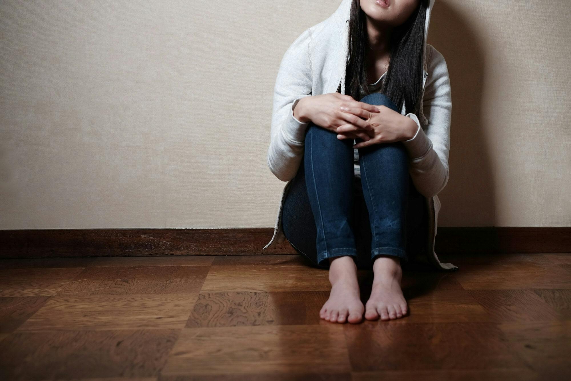 冬になると気分が落ち込む 女性に多い 冬季うつ Nikkei Style 冬になると気分が落ち込む 女性に多い 冬季うつ Nikkei Style