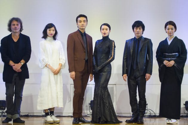 黒蜥蜴 で挑む名探偵 明智小五郎役 井上芳雄 Nikkei Style 黒蜥蜴 で挑む名探偵 明智小五郎役 井上芳雄 Nikkei Style