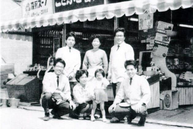 評判呼んだ小分け販売 食料品の便利屋 を自称 出世ナビ Nikkei Style