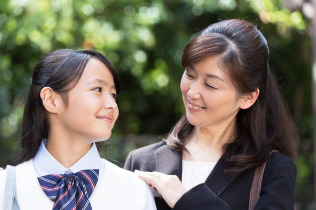 娘の教育費が足りない シングルマザーが見せた意地 Nikkei Style 娘の教育費が足りない シングルマザーが見せた意地 Nikkei Style