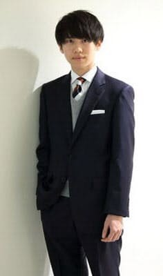 新社会人向けイチ推しスーツ まずは基本に忠実に Men S Fashion Nikkei Style