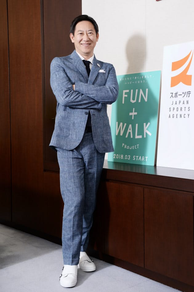 リーダーが語る 仕事の装い スポーツ庁長官 鈴木大地氏 Nikkei Style リーダーが語る 仕事の装い スポーツ庁長官 鈴木大地氏 Nikkei Style
