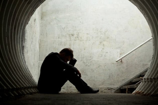 医師が語る 自殺する人と 踏みとどまる人の違い Nikkei Style 医師が語る 自殺する人と 踏みとどまる人の違い Nikkei Style