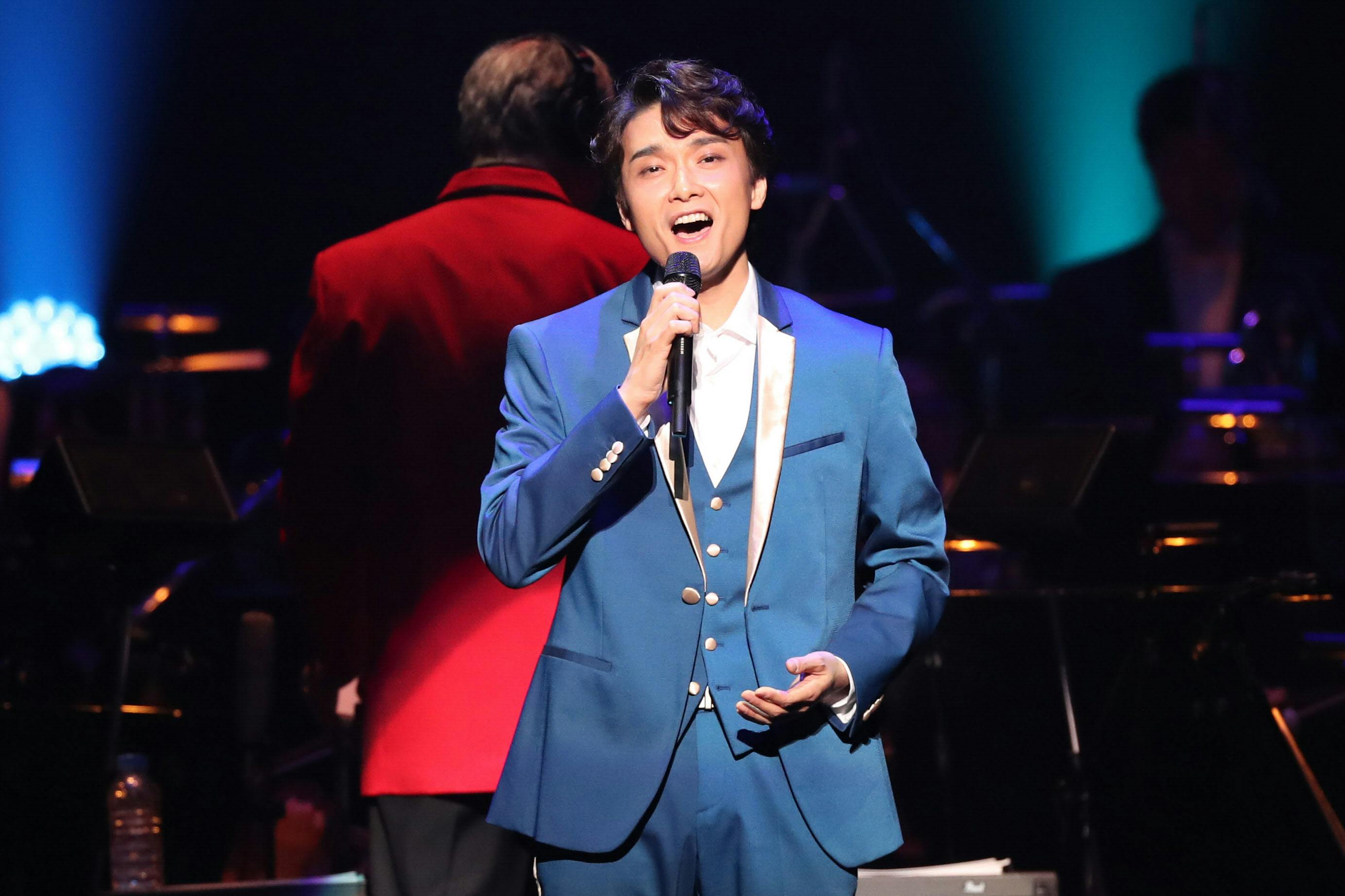 歌手とは 究極の ひとり芝居 である 井上芳雄 エンタメ Nikkei Style