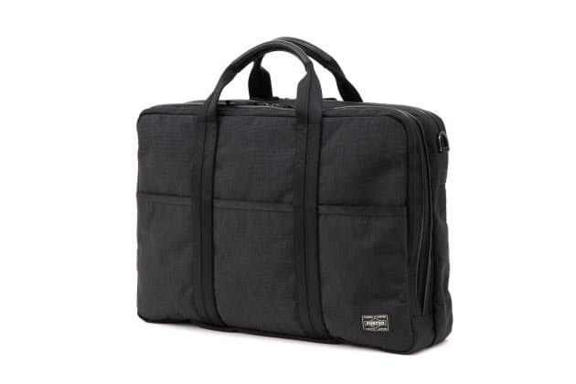 強度と軽さ 防水性を備えた人気モデル 吉田カバン ブリーフケースもカジュアル路 Nikkei Style 強度と軽さ 防水性を備えた人気モデル 吉田カバン ブリーフケースもカジュアル路 Nikkei Style