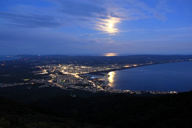 無料で楽しむ 大パノラマ夜景10選 Nikkei Style 無料で楽しむ 大パノラマ夜景10選 Nikkei Style