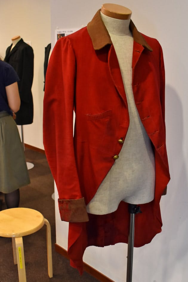 半 分解展 フランス革命当時の服を分解 展示 触って着て体験 Nikkei Style