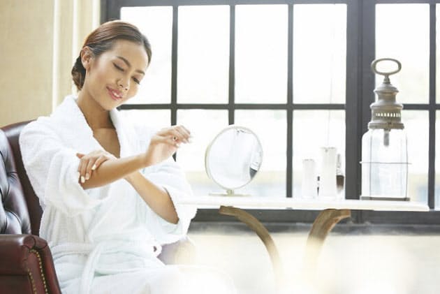 ボーナスで買う美容家電 目元や指先 骨盤周りほぐす Nikkei Style