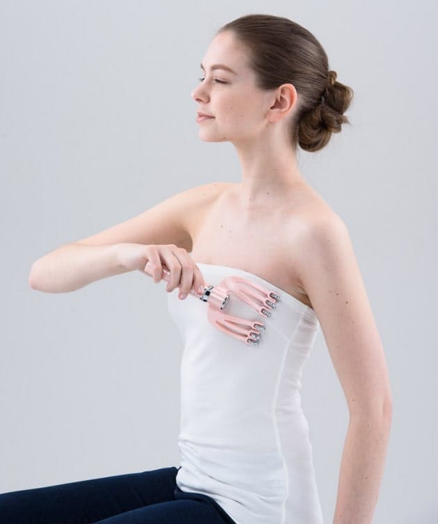 ボーナスで買う美容家電 目元や指先 骨盤周りほぐす Nikkei Style