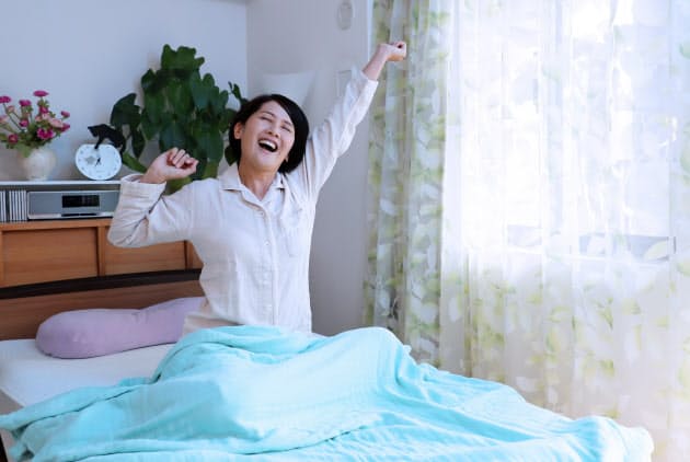 熱帯夜こそパジャマで快眠 麻や綿でゆったり体温調節 Nikkei Style 熱帯夜こそパジャマで快眠 麻や綿でゆったり体温調節 Nikkei Style