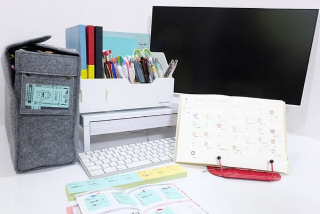 ペンやノートも効率収納 机上スペース活用文具 Woman Smart Nikkei Style