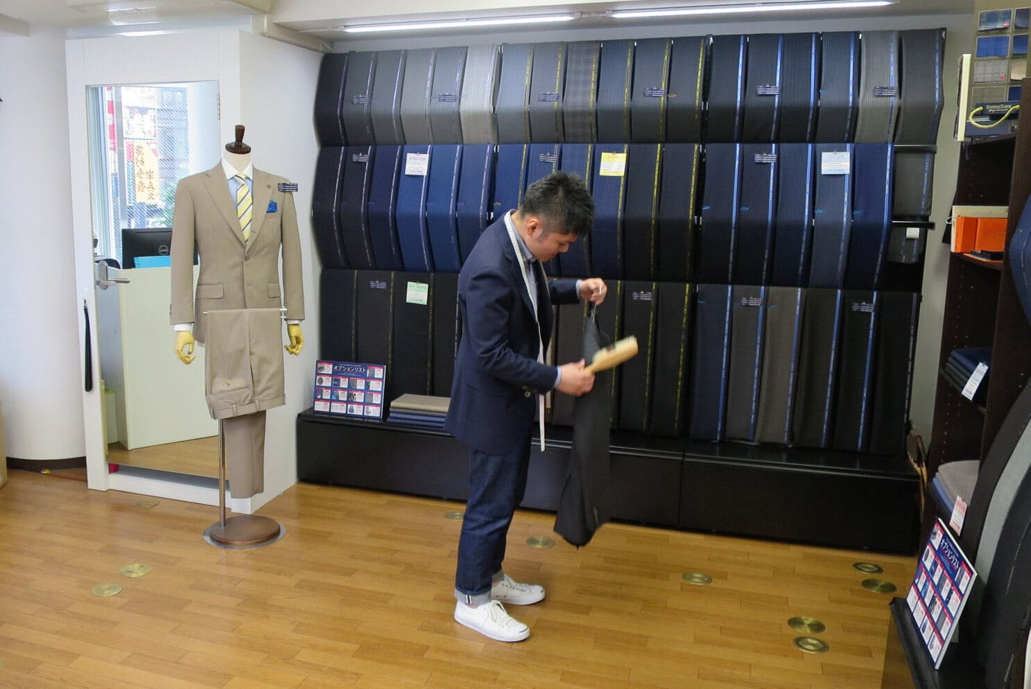 オーダースーツsada 手ごろ価格で本格仕立て Nikkei Style