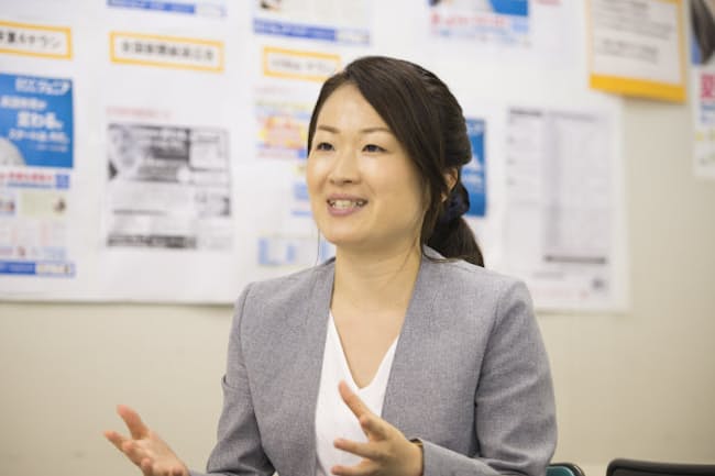 ホームティーチャーと一緒に喜び 悩み 挑む Woman Smart Nikkei Style