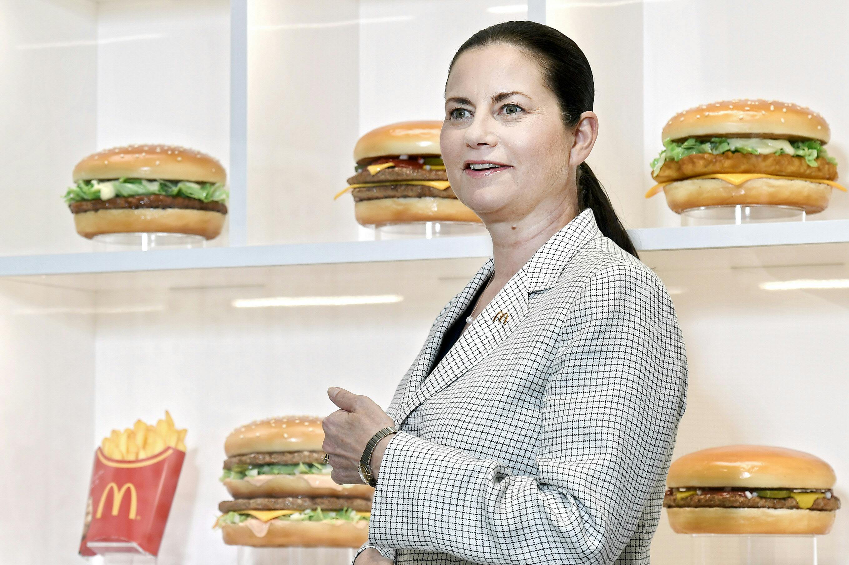 現場へgo マクドナルド社長の危機突破力 出世ナビ Nikkei Style