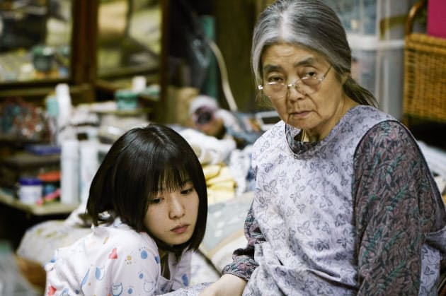 幕が下りてやまぬ拍手 樹木希林さん 愛された自然体 Nikkei Style 幕が下りてやまぬ拍手 樹木希林さん 愛された自然体 Nikkei Style