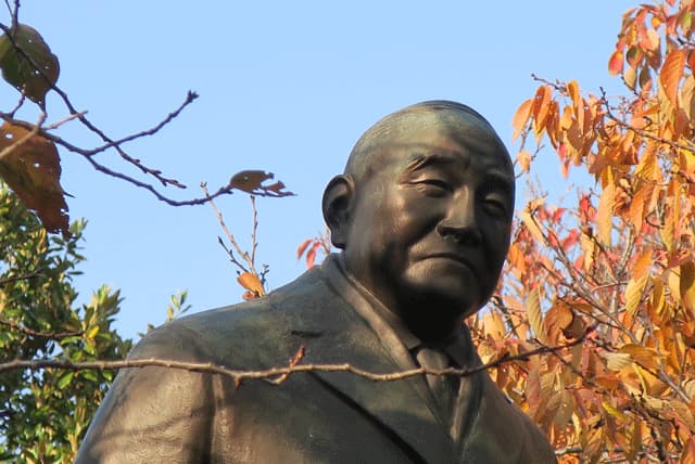 大宰相 吉田茂の 負の遺産 と次の10年 日経bizgate 大宰相 吉田茂の 負の遺産 と次の10年 日経bizgate