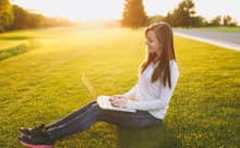 筆者は「相応しい人が行く大学であるべき」と考える