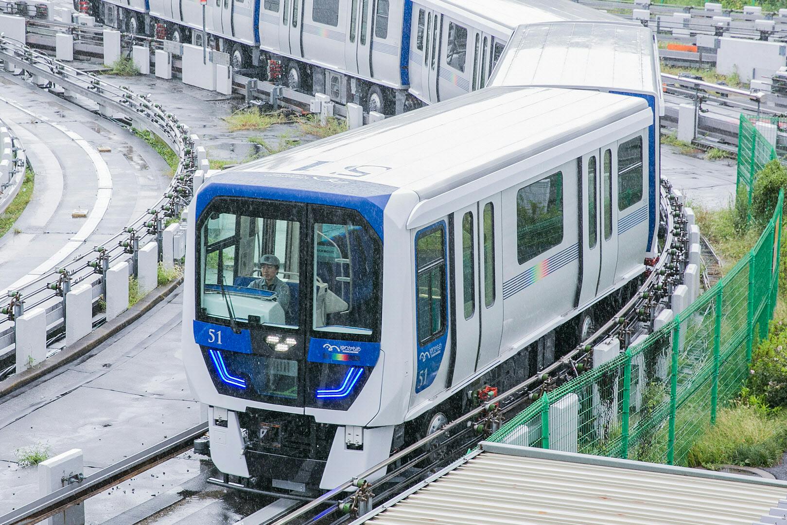 ゆりかもめ新車両 小さな車両に工夫がぎっしり Nikkei Style ゆりかもめ新車両 小さな車両に工夫がぎっしり Nikkei Style