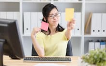 ネットの「誰でも見られるメリット」が、「誰でも見られるリスク」にもなる