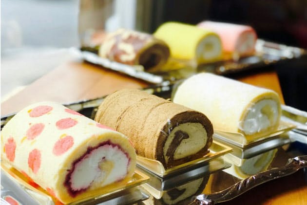 名店出身シェフ提供ふわふわロールケーキ 東京 白金 Nikkei Style 名店出身シェフ提供ふわふわロールケーキ 東京 白金 Nikkei Style