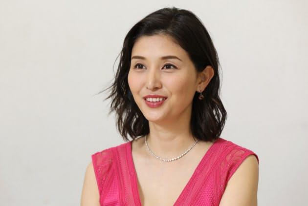 タレント 橋本マナミさん 長い下積み 両親が見守り Nikkei Style タレント 橋本マナミさん 長い下積み 両親が見守り Nikkei Style