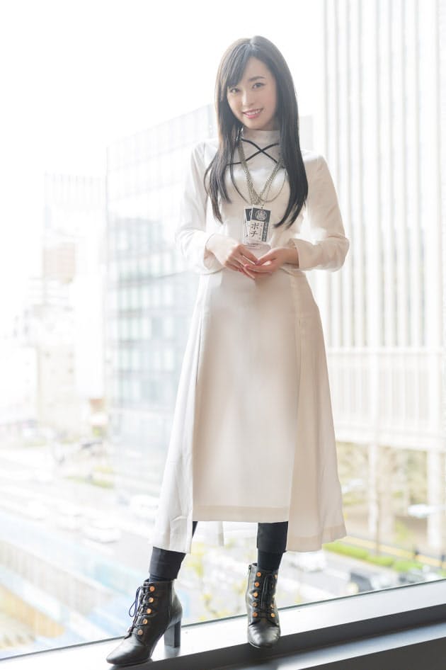 写真はこちらで 福原遥さん 私のモノ語り Nikkei Style 写真はこちらで 福原遥さん 私のモノ語り Nikkei Style