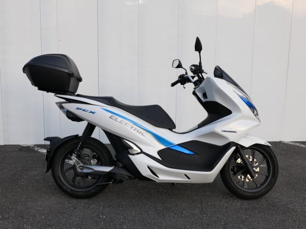 ホンダの電動小型二輪 静寂な走り 燃費100キロ超 Mono Trendy Nikkei Style