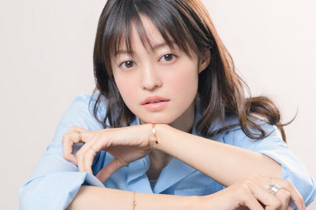 写真はこちらで 小林涼子さん 私のモノ語り Nikkei Style 写真はこちらで 小林涼子さん 私のモノ語り Nikkei Style