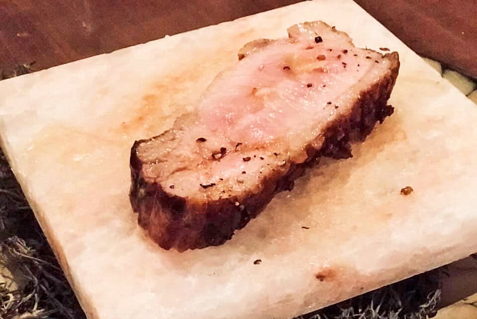 岩塩プレート どう使うの 焼いても冷やしてもok Nikkei Style 岩塩プレート どう使うの 焼いても冷やしてもok Nikkei Style