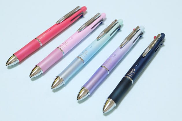 2色 3色 4色 あなたの仕事に最適なマルチペン Woman Smart Nikkei Style