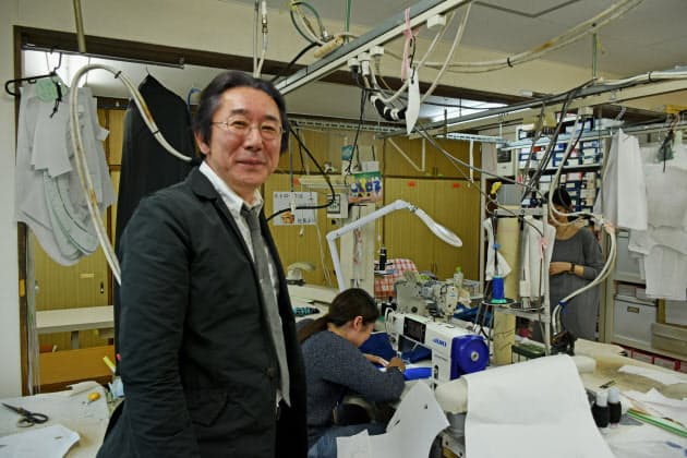 お受験服の縫製工場がny進出 挑むのは最新モード Nikkei Style お受験服の縫製工場がny進出 挑むのは最新モード Nikkei Style