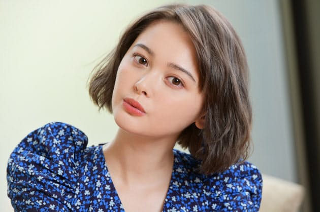 写真はこちら 玉城ティナさん 私のモノ語り Nikkei Style 写真はこちら 玉城ティナさん 私のモノ語り Nikkei Style