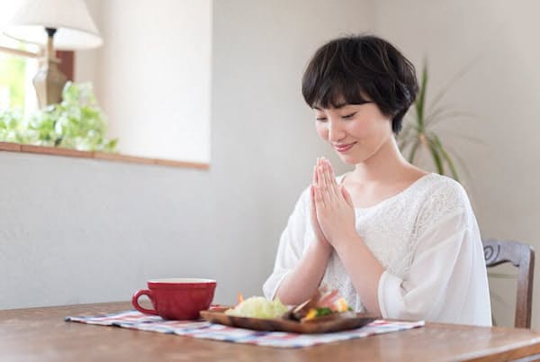 太らない脳に変える 30秒食事見るだけダイエット Woman Smart Nikkei Style