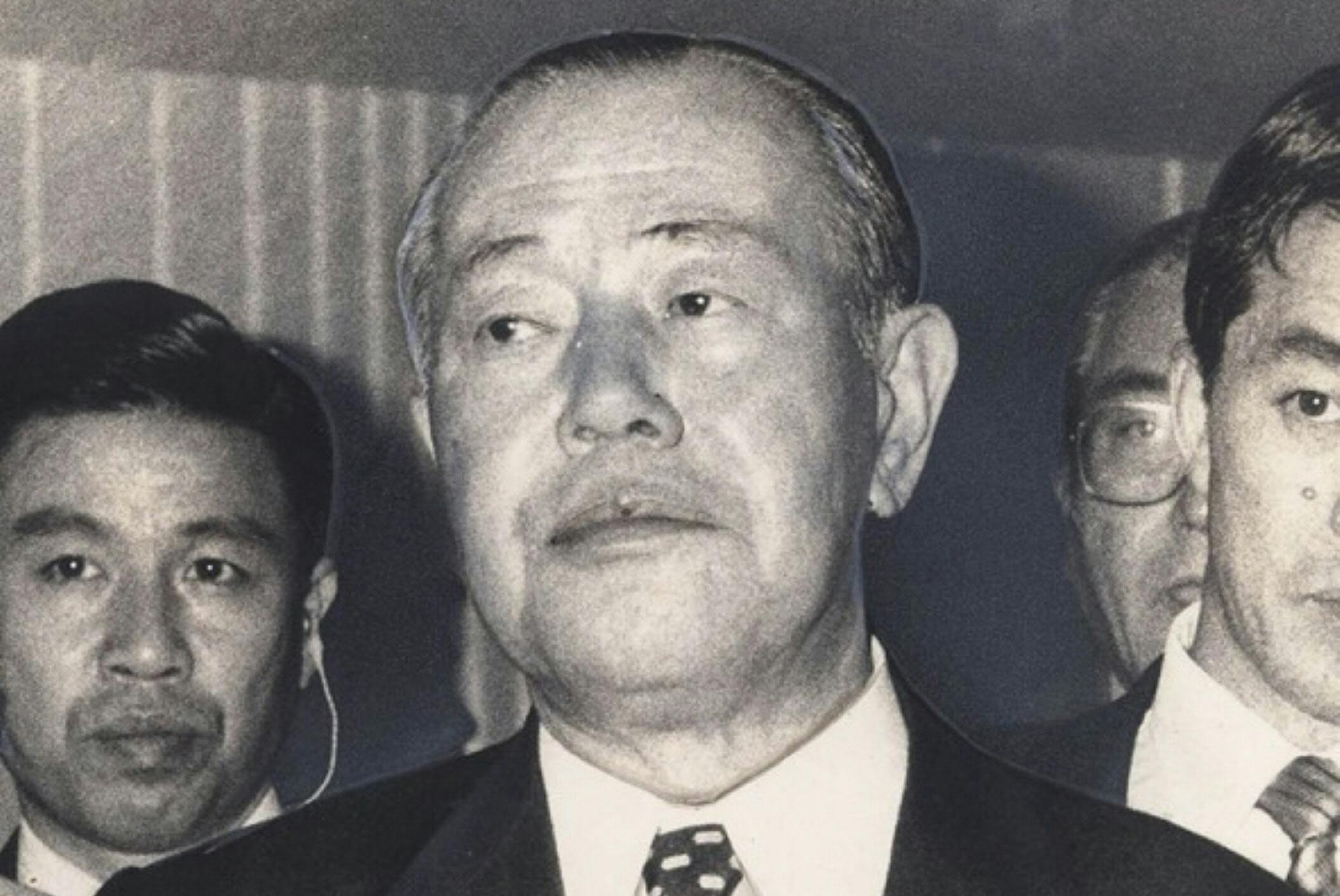 午前2時から徹底的に資料を読み込む 大臣は午前2時から猛勉強 努力の天才 田中 Nikkei Style 午前2時から徹底的に資料を読み込む 大臣は午前2時から猛勉強 努力の天才 田中 Nikkei Style