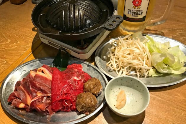 焼き馬肉食べ放題 健康的でコスパもよし 東京 新宿 Nikkei Style 焼き馬肉食べ放題 健康的でコスパもよし 東京 新宿 Nikkei Style