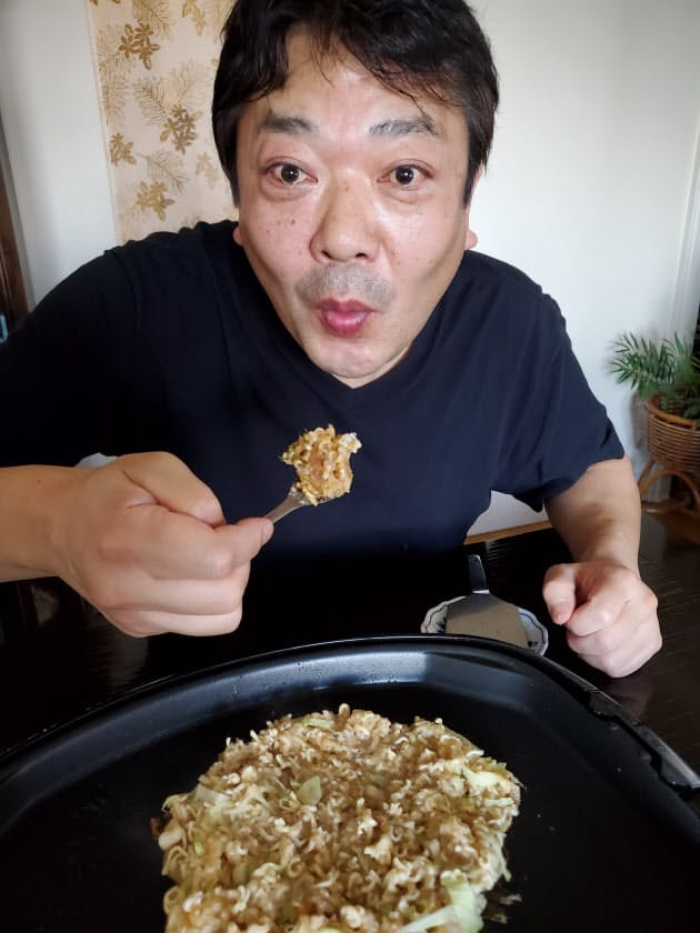 これぞ昭和の下町もんじゃ インスタ映えはしません Nikkei Style これぞ昭和の下町もんじゃ インスタ映えはしません Nikkei Style