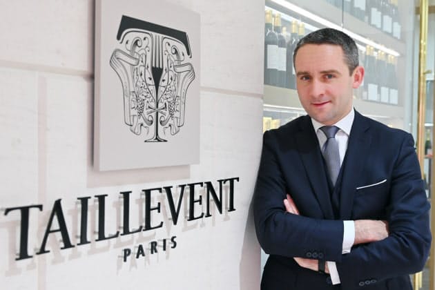 スーツを着るのは顧客への敬意 シンプル 上品が理想 Nikkei Style