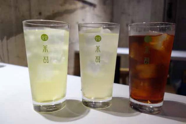 茶割りの組み合わせ100種類 イチ押しは茎茶 ジン Nikkei Style